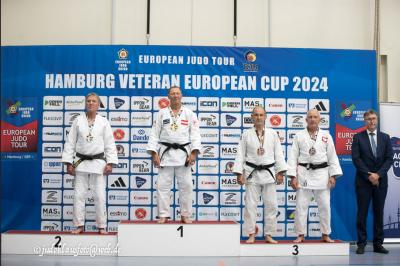 2024-09-23Kurz_Reinhold_Europacup_Hamburg_2_png_t400.jpg